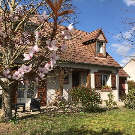 Bed and Breakfast Au coeur des châteaux à Cheverny Extérieur photo